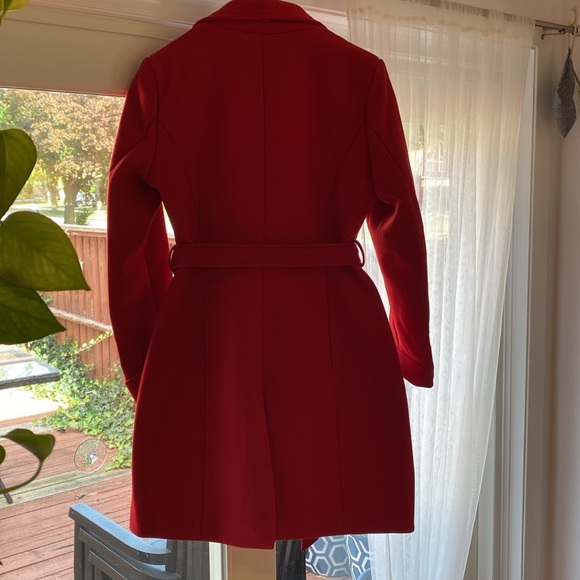 Red XL coat with belt, A line - Picture 2 of 7